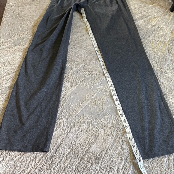 Lululemon Kung Fu gray pull on sweatpants Zipper Pockets Flap Pockets large - Picture 3 of 11